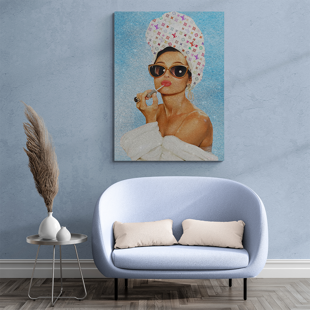 Audrey Hepburn wall art, Audrey Hepburn poster, fashion art, fashion poster, modern pop art , modern art pop art,  luxury wall art, fashion wall art, glamour art ,Luxury wall painting, Fashion wall decor ,designer wall art canvas, luxury fashion poster, frontal