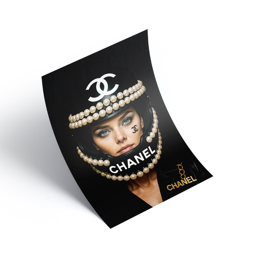 Glamour Helmet