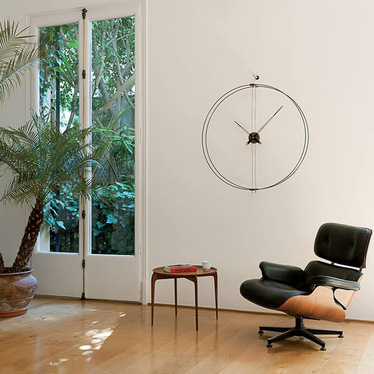 Minimal Circle Wall Clock