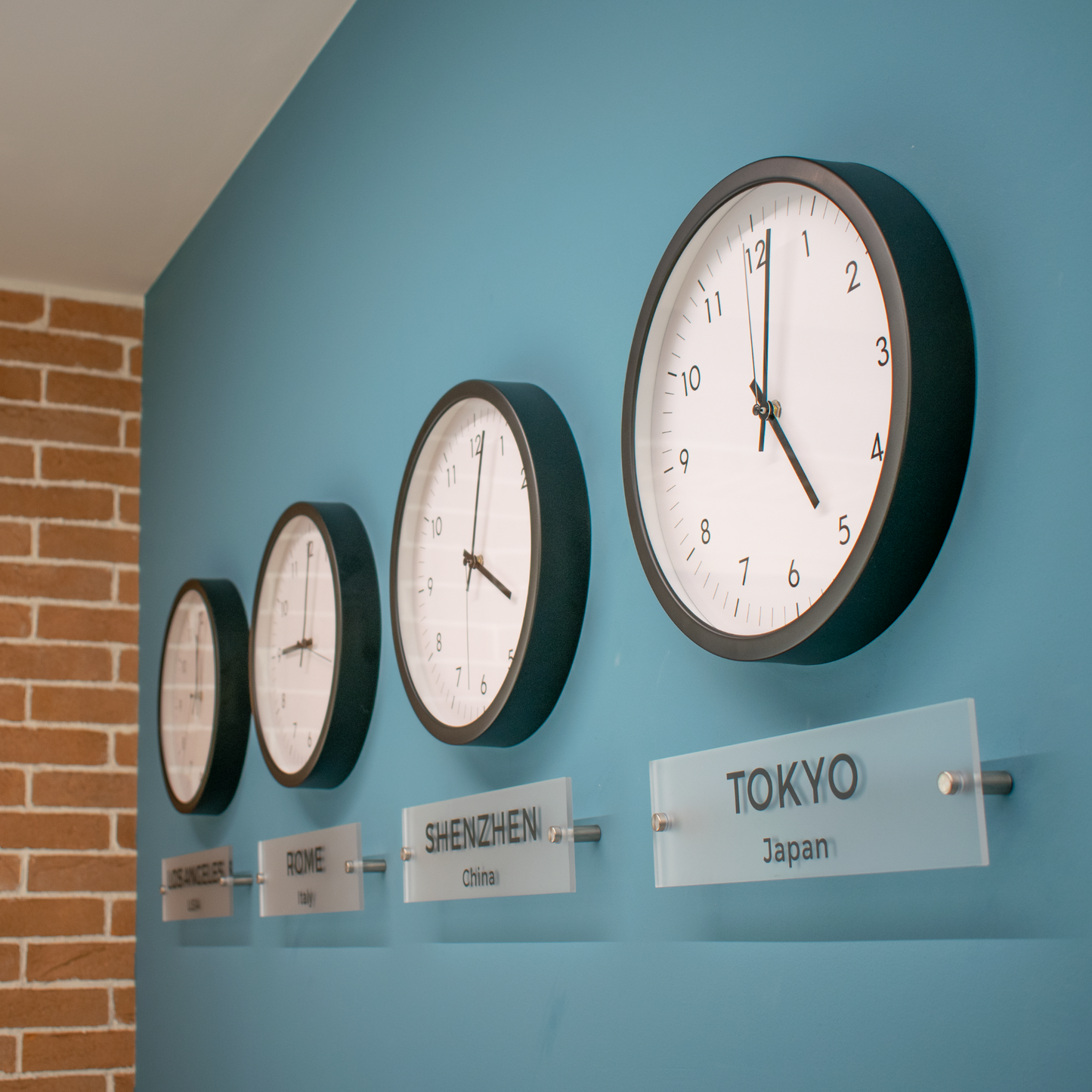 Time Zone Clocks