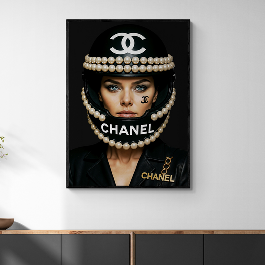 Glamour Helmet
